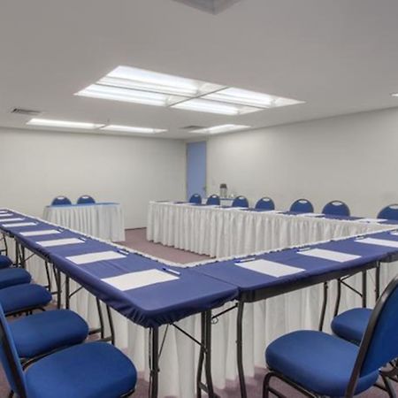 Iate Plaza Hotel Fortaleza  Perniagaan gambar