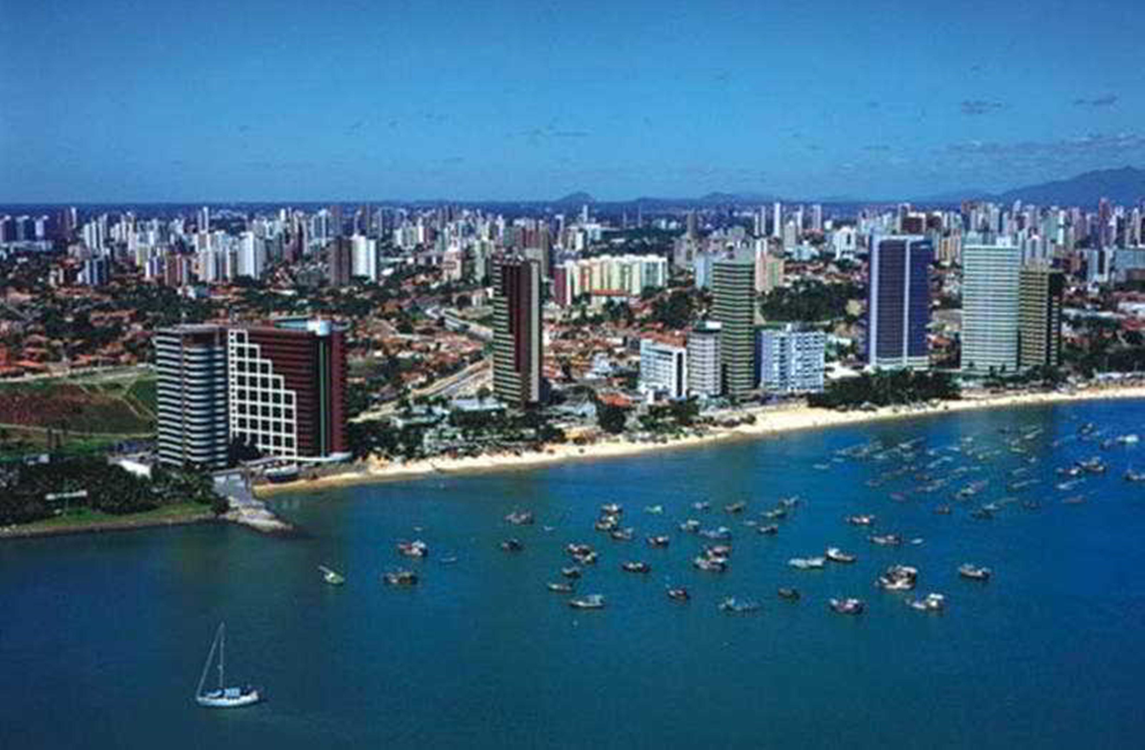 Iate Plaza Hotel Fortaleza  Luaran gambar